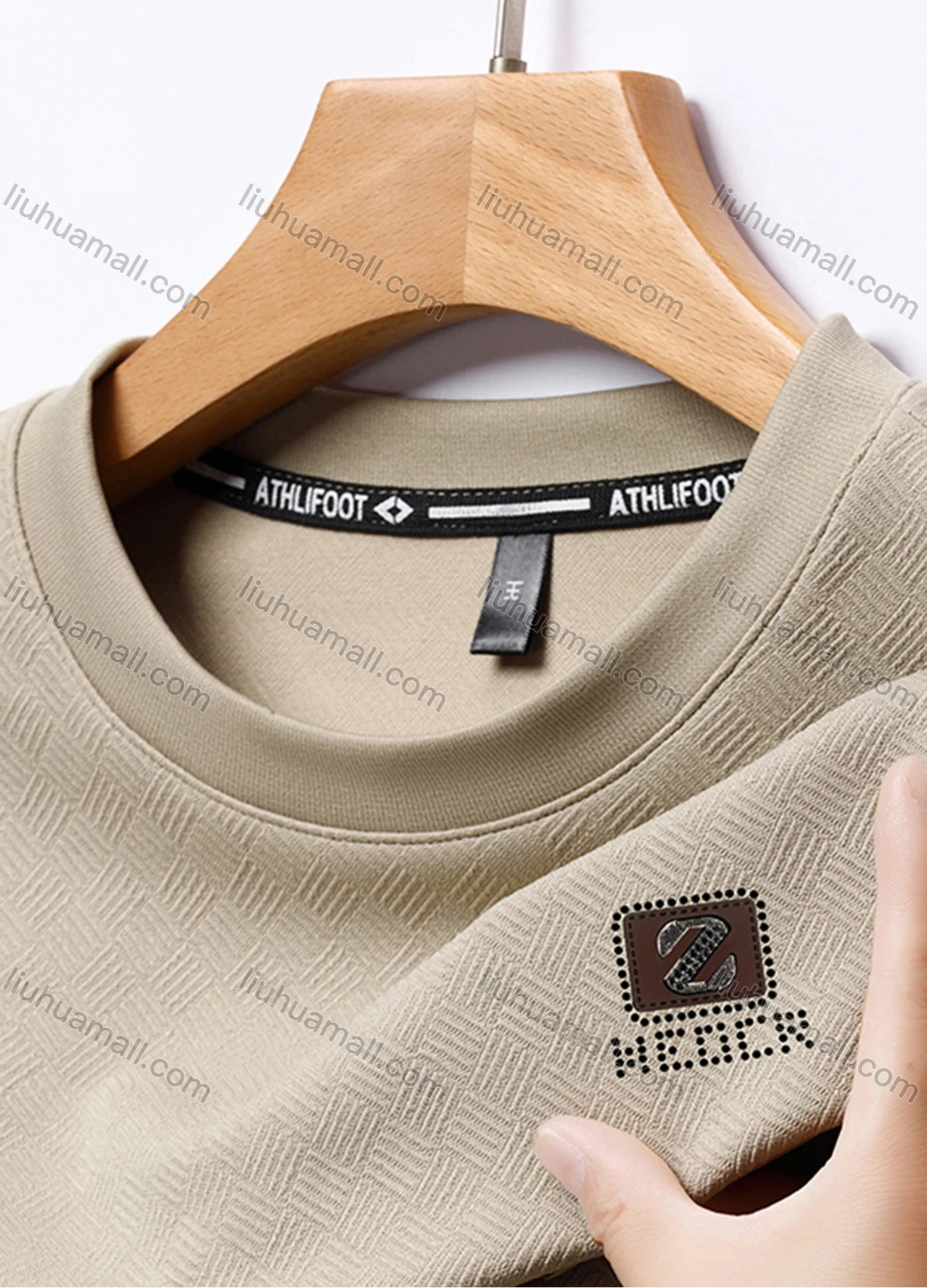 Wholesale Men's Casual Plain Basics Round Neck Long Sleeve Pullover Sweatshirt 2525# - Liuhuamall