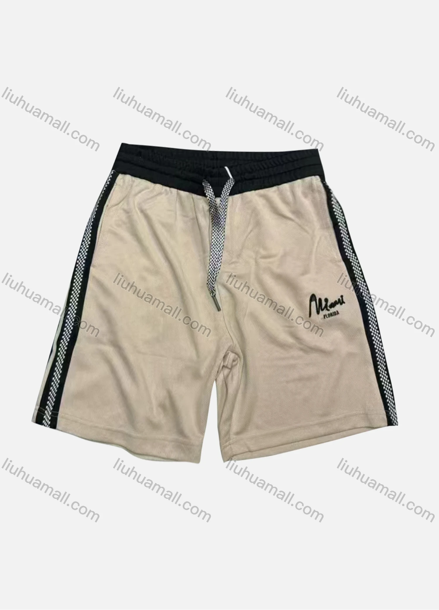 Wholesale Men's Casual Plain Contrast Patch Pocket Drawstring Elastic Waist Shorts 71010# - Liuhuamall