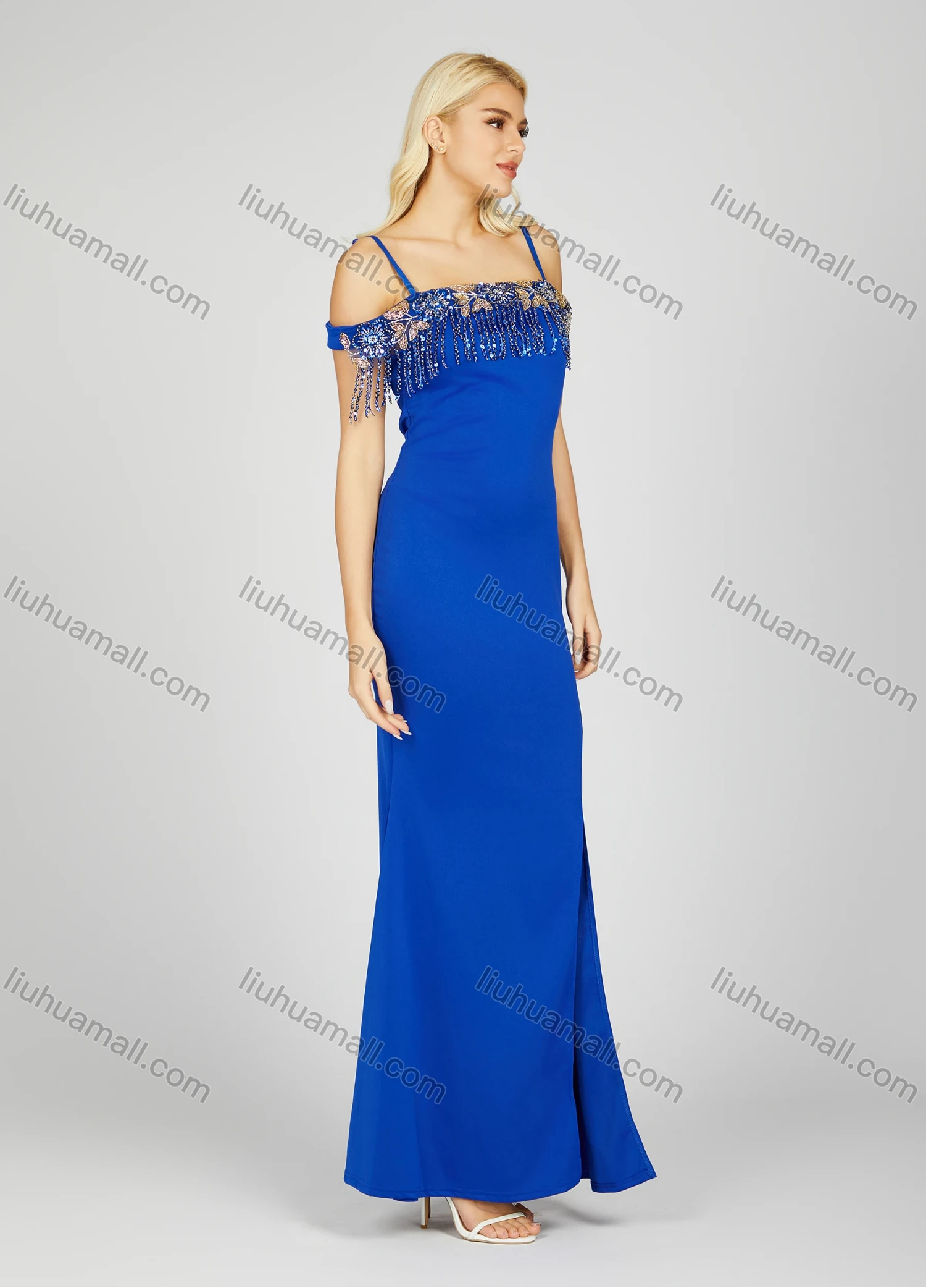Wholesale Women's Glamorous Plain Rhinestone Tassel Split Side Cold Shoulder Maxi Evening Dress 7042# - Liuhuamall