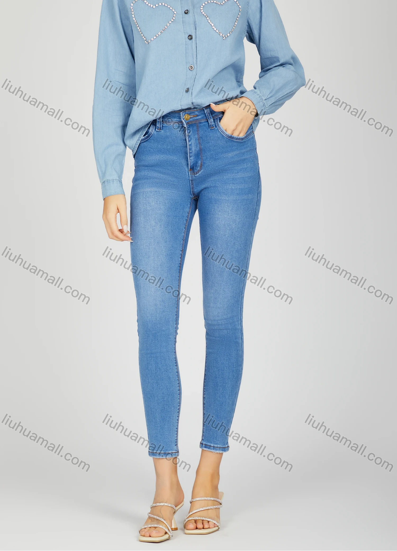 Wholesale Women's Casual Plain Patch Pocket Button Closure Skinny Fit Stretch Jean - Liuhuamall