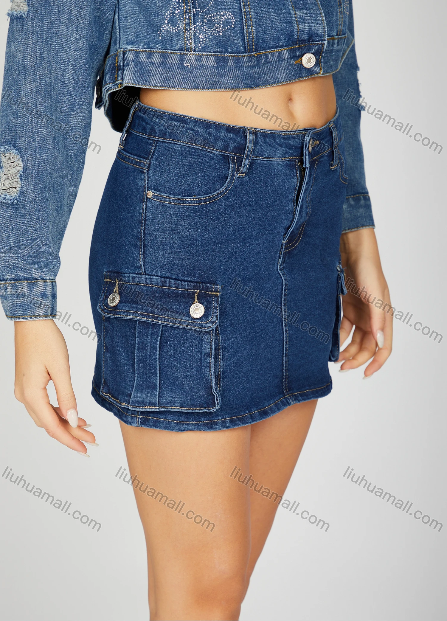 Wholesale Women's Fashion Plain Flap Pockets Button Closure Mini Denim Skirt - Liuhuamall