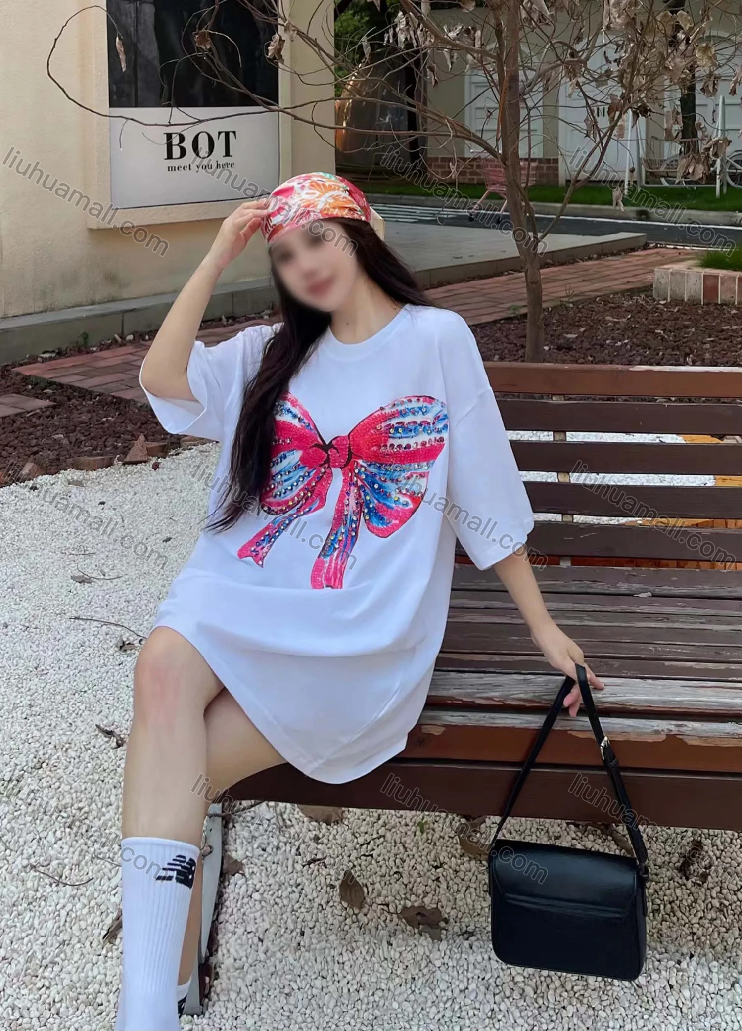 Wholesale Women's Casual Round Neck Butterfly Rhinestone Short Sleeve Tee With Kerchief 0677-2# - Liuhuamall