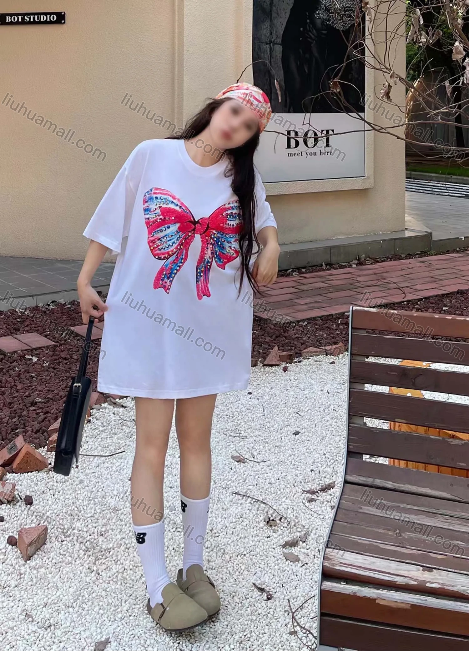 Wholesale Women's Casual Round Neck Butterfly Rhinestone Short Sleeve Tee With Kerchief 0677-2# - Liuhuamall