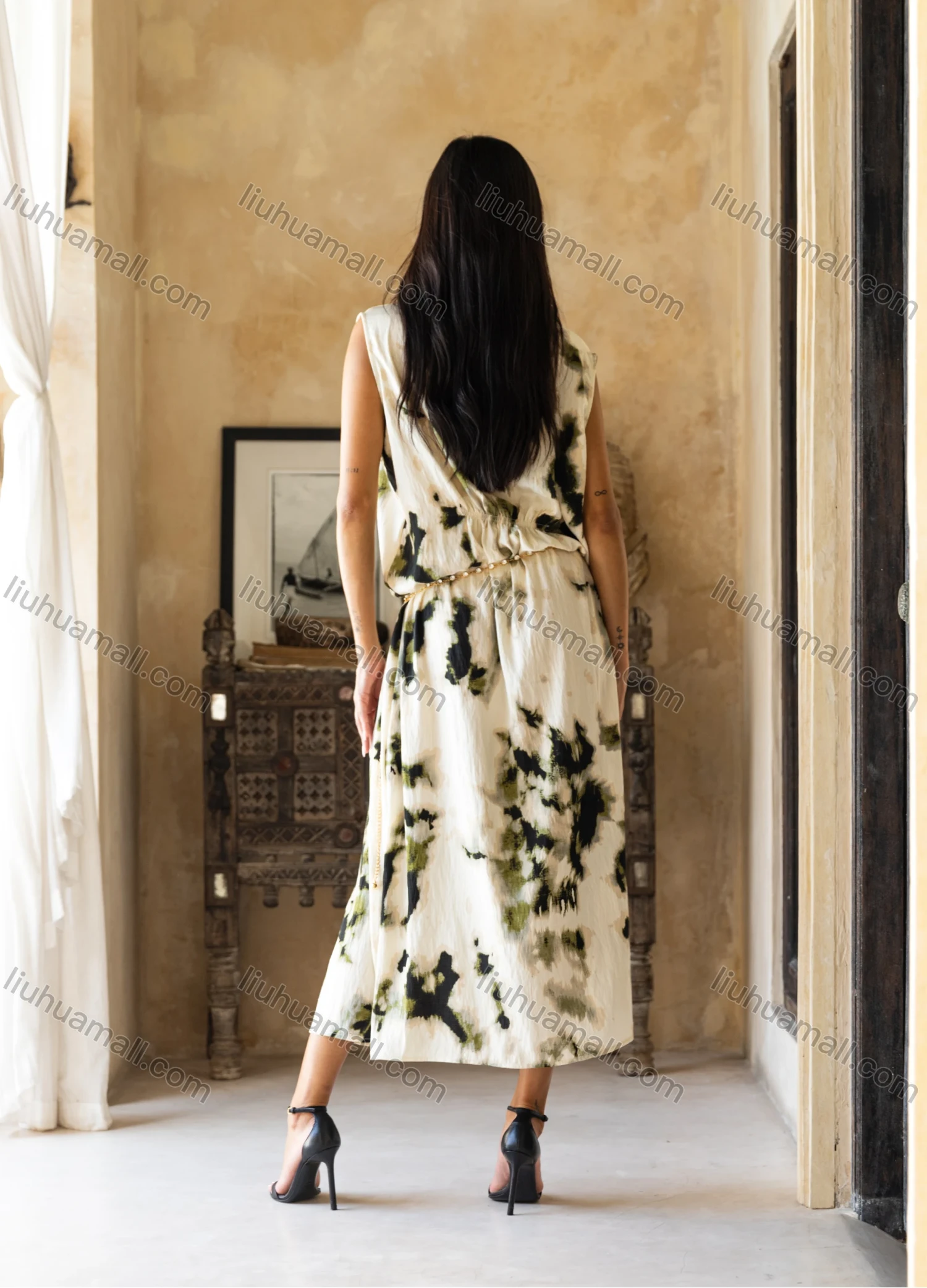 Wholesale Women's Casual Abstract Print V Neck Woven Maxi Tank Dress 2409451# - Liuhuamall