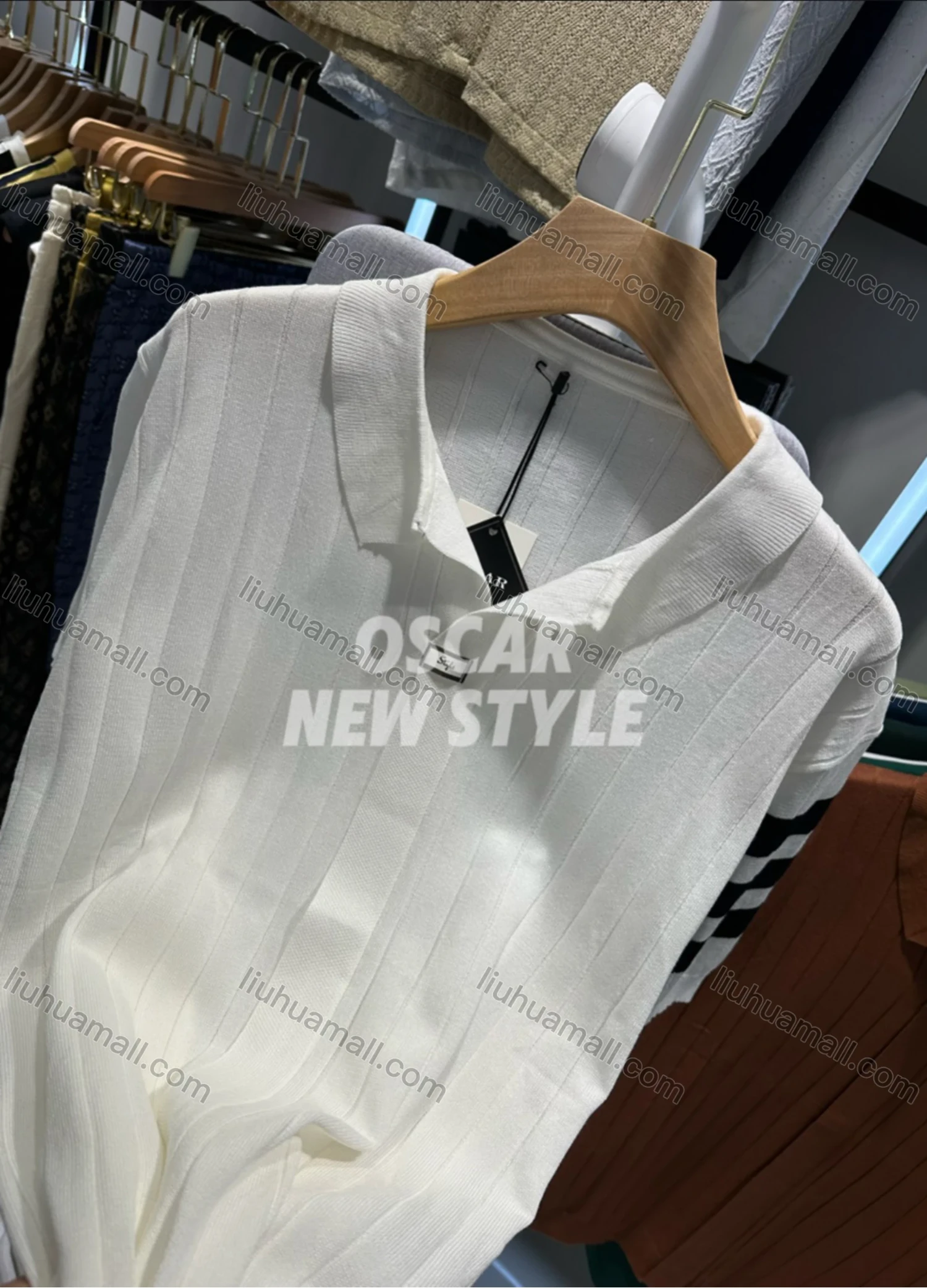 Wholesale Men's Ribbed Short Sleeve Polo Shirt Trendy Design with Contrast Stripes 6825# - Liuhuamall