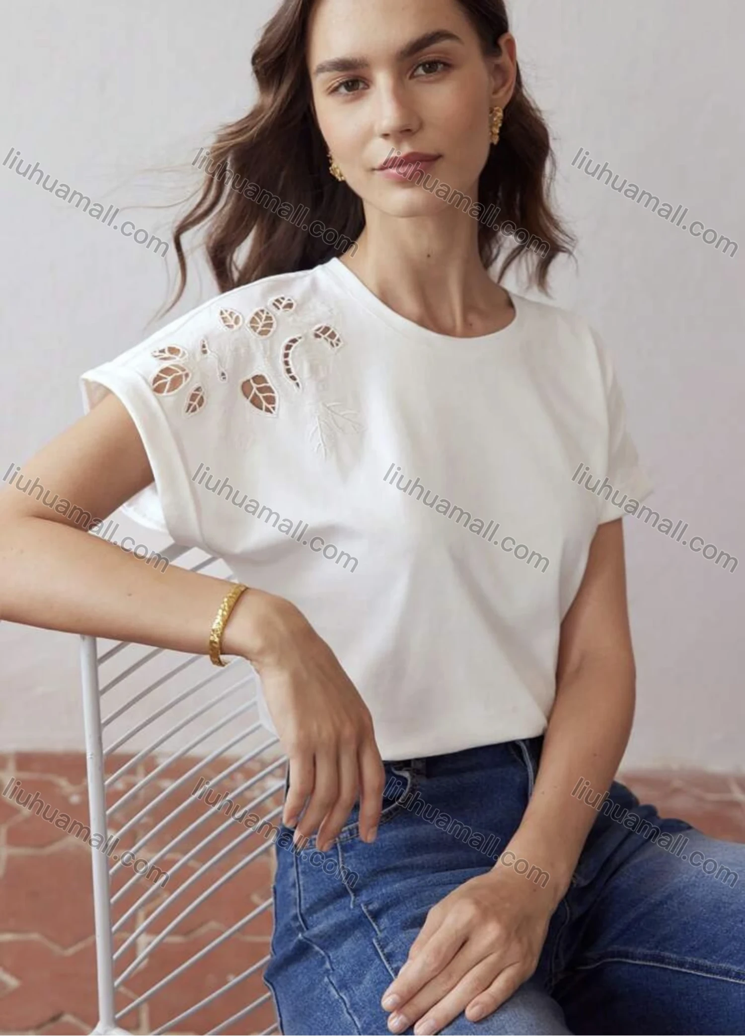 Wholesale Women's Classic Short Sleeve Top Minimalist Design with Subtle Embroidery Details - Liuhuamall