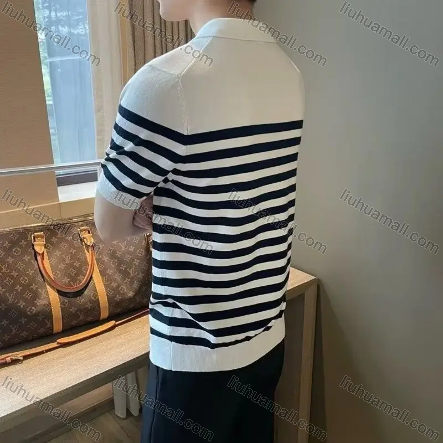 Wholesale oscar factory casual men's knitted V-neck polo sweater with comfortable soft fabric and striped top - Liuhuamall