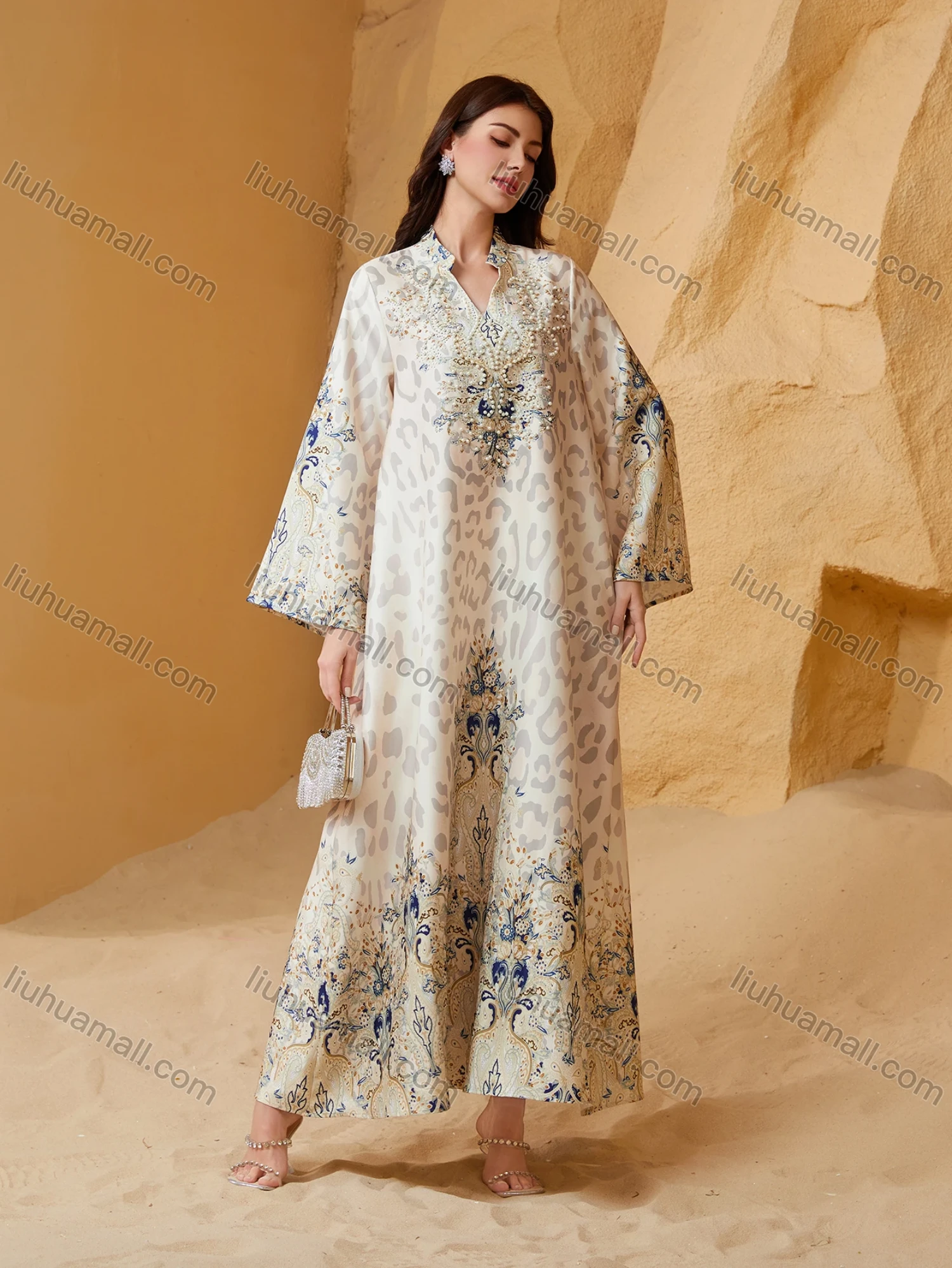 Wholesale Luxury Beaded & Pearl Embroidered Muslim Abaya, Dubai Style Flare Sleeve Modest Maxi Kaftan for Eid Ramadan - Liuhuamall