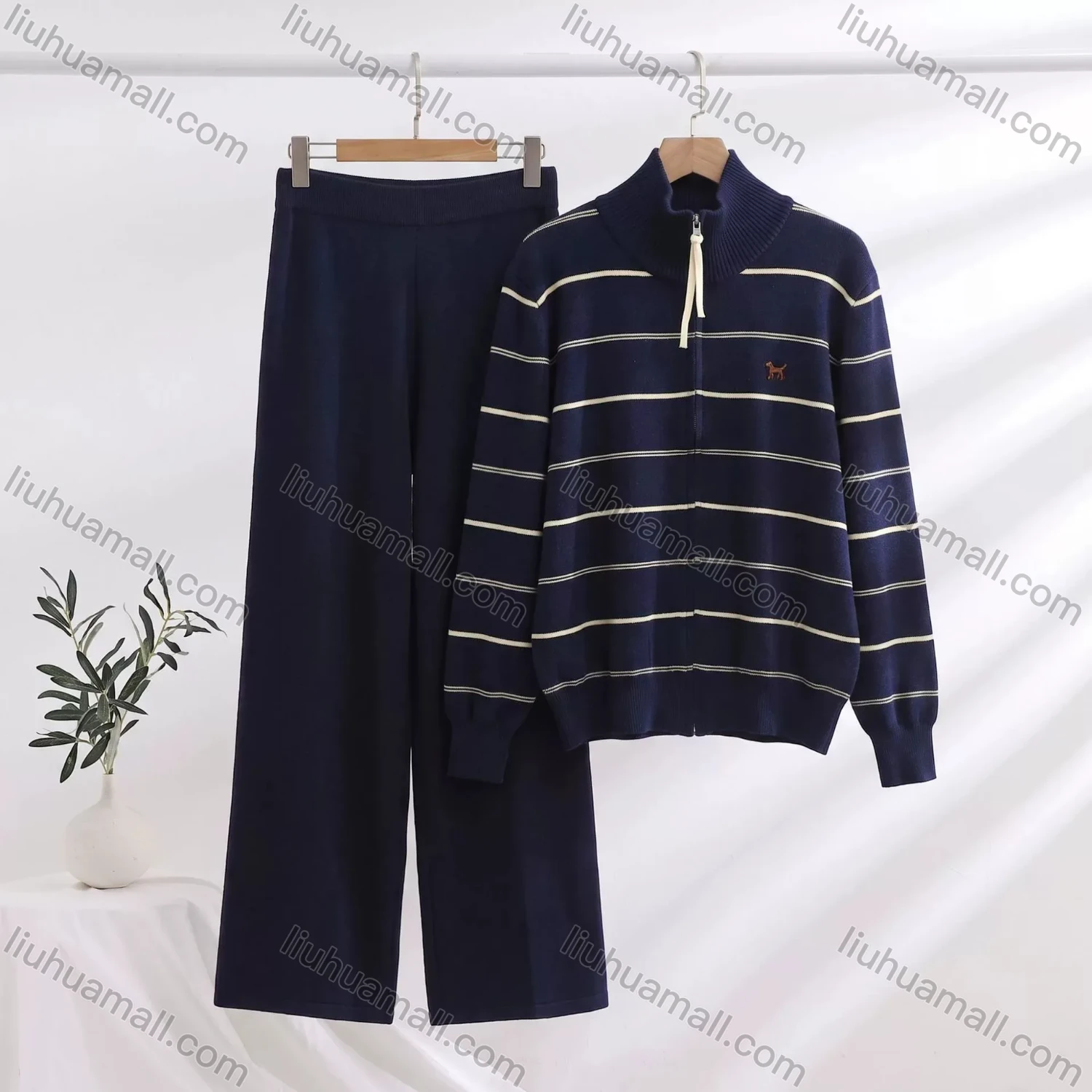Wholesale Women's Casual Striped Zip-Up Knit Two-Piece Set #SE2615 - Liuhuamall