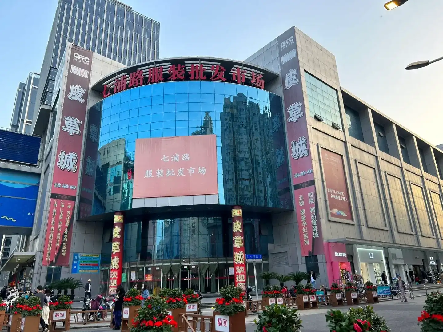 Top 10 China Clothing Wholesale Markets Top 10 China Clothing Wholesale Markets