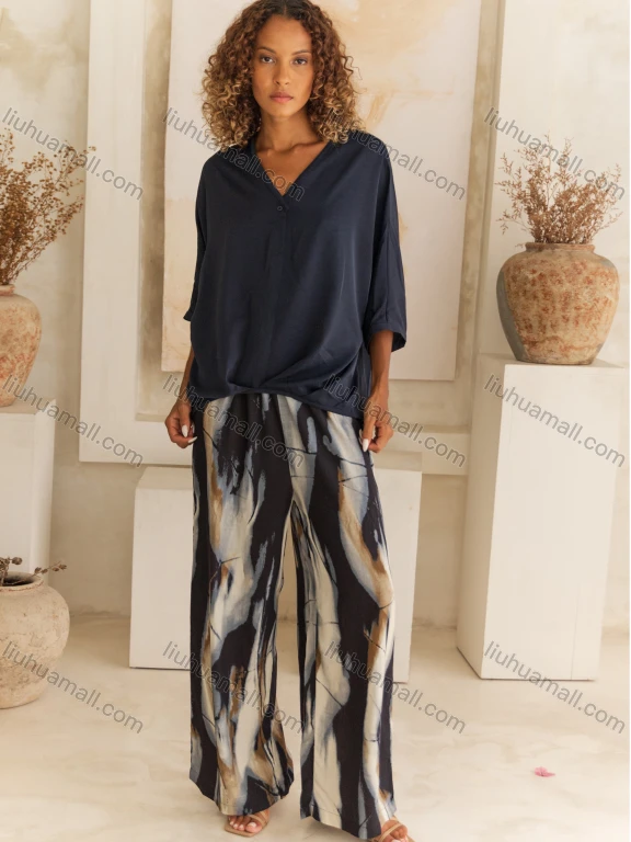 Wholesale Women's Summer Casual Plain Half Sleeve Ruched One Button Woven Top 715#