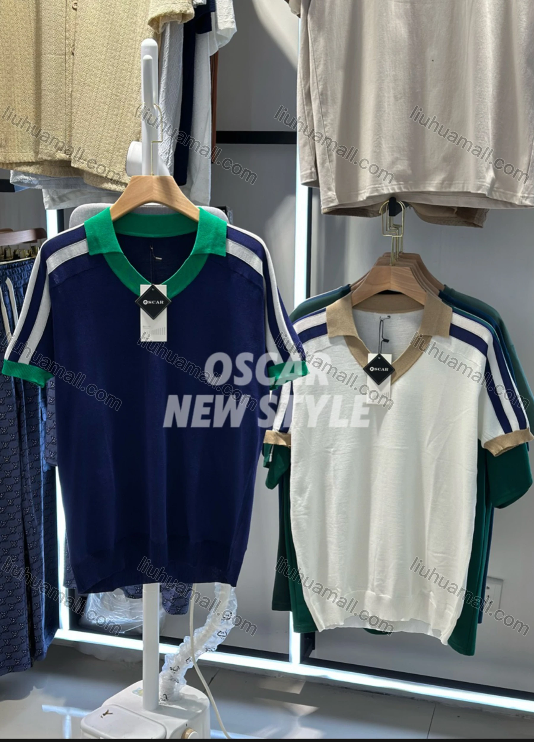 Wholesale Men's Casual Short Sleeve T-Shirt Sporty Design with Contrast Collar and Stripes 3627#
