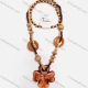 Wholesale Vintage Four Leaves Clover Wood Beads Necklace Wood Clothing Wholesale Market Liuhua