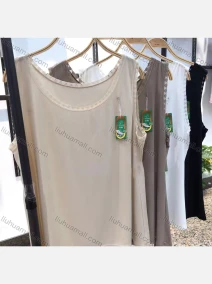 Wholesale Women's Casual Plain Round Neck Lace Trim Tank Top, LIUHUA CLOTHING WHOLESALE