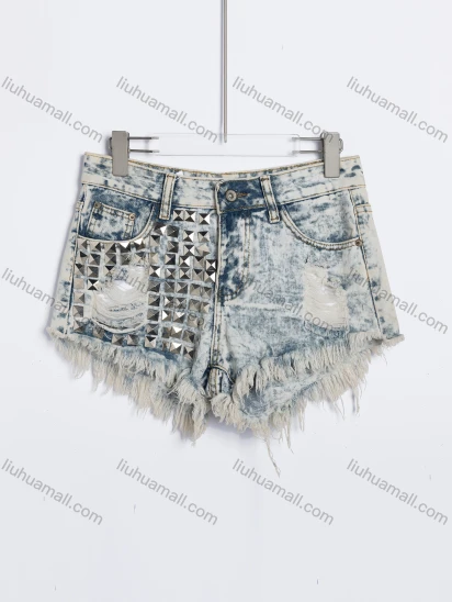 Wholesale Women's Casual Studded Ripped Frayed Hem Denim Shorts #JQ02