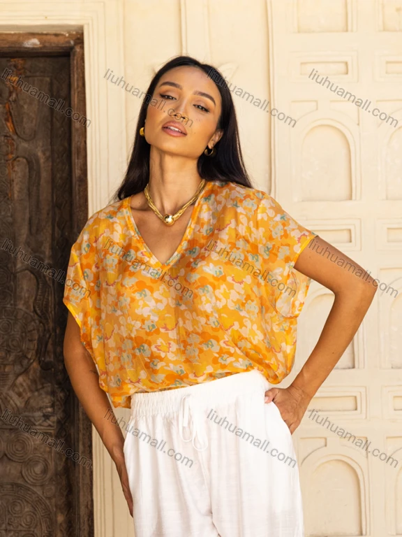 Wholesale Women's Casual V Neck Floral Print Short Sleeve Woven Blouse V5425#