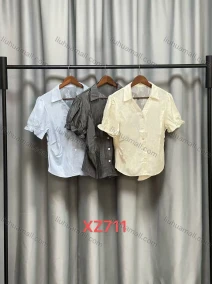 Wholesale Short shirt with short sleeves, featuring a lace hollow-out design at the back, casual, versatile, and fashionable, LIUHUA CLOTHING WHOLESALE
