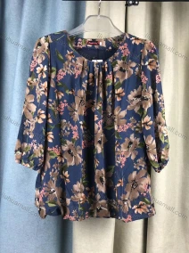 Wholesale Women's Casual Crew Neck Long Sleeve Ruched Floral Blouse, LIUHUA CLOTHING WHOLESALE