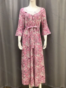 Wholesale Women's Casual Allover Flroal Print Lace Trim Tie Front 3/4 Sleeve Pleated Maxi Dress, LIUHUA CLOTHING WHOLESALE