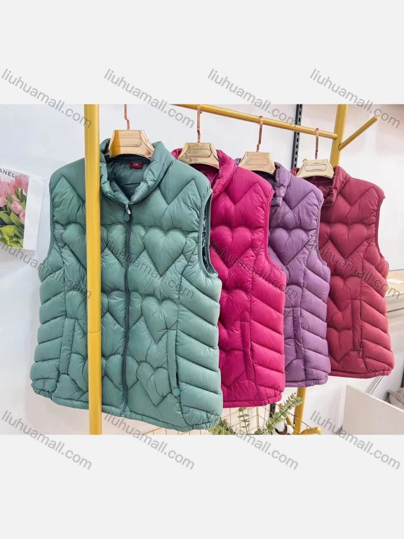 Wholesale Women's Casual Plain Warm Zipper Pockets Vest Puffer Coat