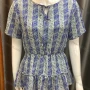 Wholesale Women's Tie Front Keyhole-neck High Waist Ruffle Trim Paisley Print Casual Top Q22# preview