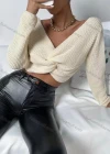 Wholesale Women Plain V Neck Twist Front Long Sleeve Knitted Crop Tops - Liuhuamall