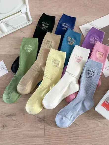 goods.goods_name