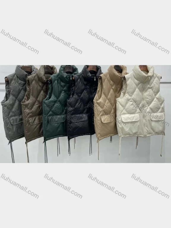 Wholesale Women's Casual High Neck Thermal Lined Fake Pockets Vest Puffer Jacket