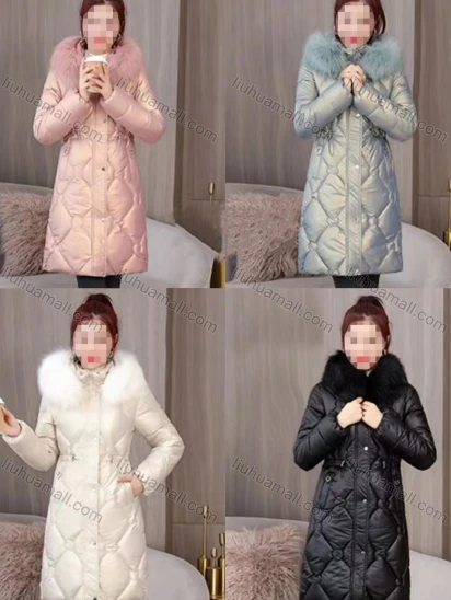 Wholesale Women's Casual Zipper Faux Fur Hood Quilted Puffer Coat