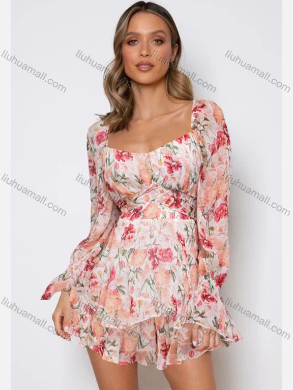 Women's Fashion Long Sleeve Sweetheart Neck Floral Print Tiered Hem Romper