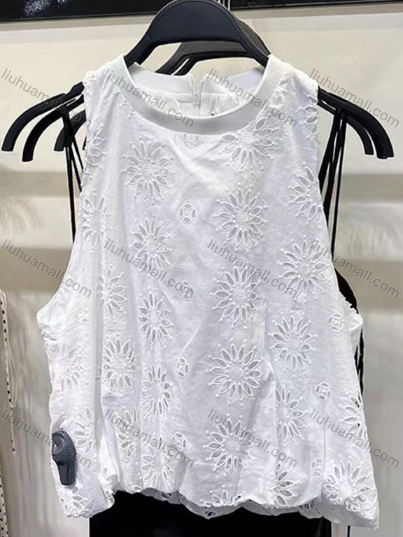 Wholesale Women's Casual Crew Neck Plain Hollow Out Embroidery Tank Top