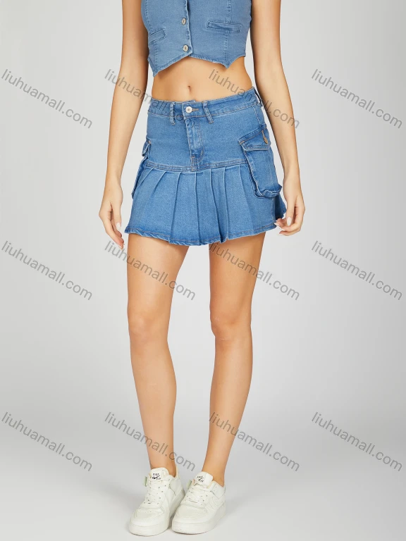 Wholesale Women's Fashion Plain Button Closure Flap Pockets Pleated Mini Denim Skirt