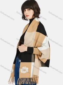 Wholesale Women's Casual Plaid Print Tassel Trim Shawl, LIUHUA CLOTHING WHOLESALE